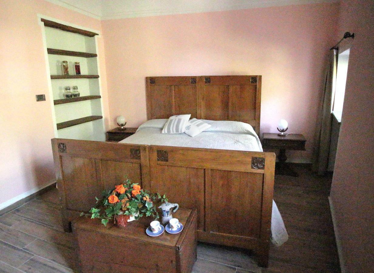 La Rocca Di Efisio Aparthotel Costigliole d'Asti Exteriör bild