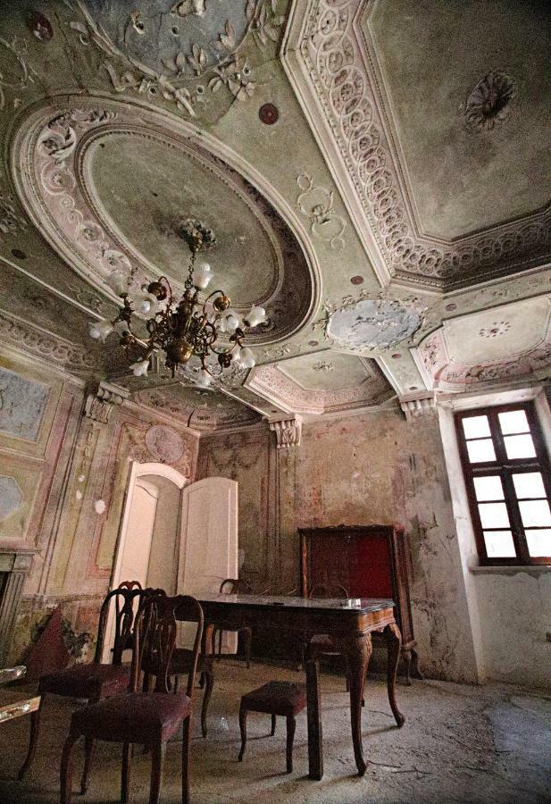 La Rocca Di Efisio Aparthotel Costigliole d'Asti Exteriör bild